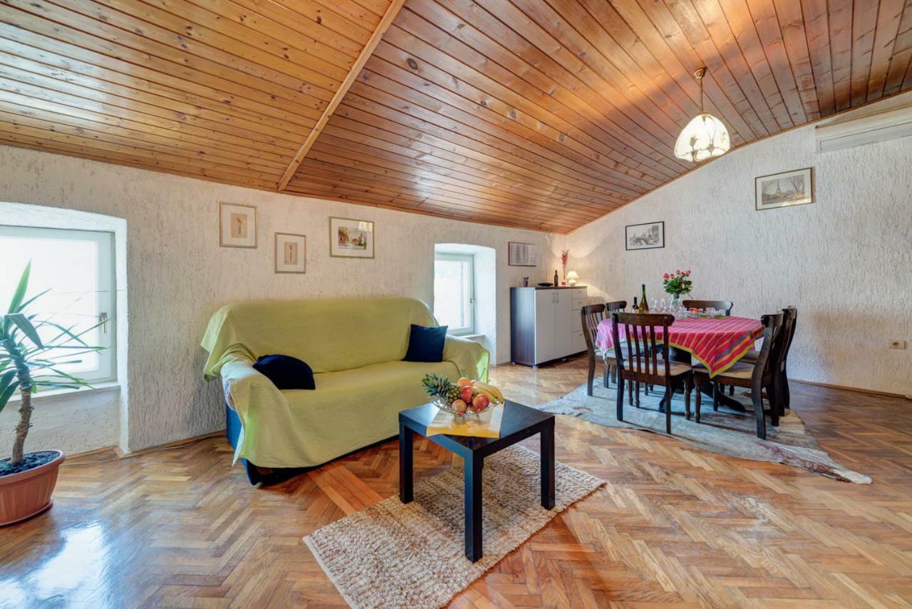 D&L Apartment In Center PUY Eksteriør bilde